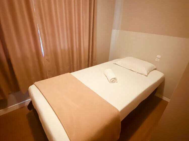 Семейный Номер, Lorimar