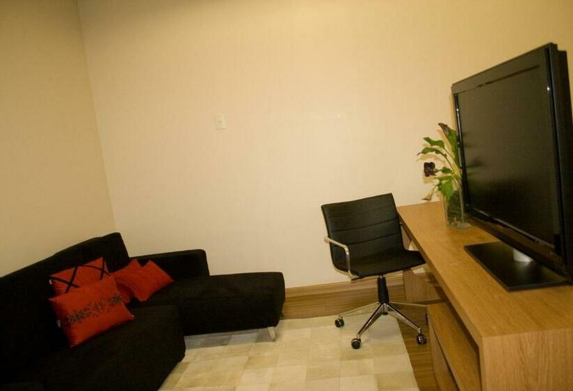 סוויטה עם ג'קוזי, Mara Turismo