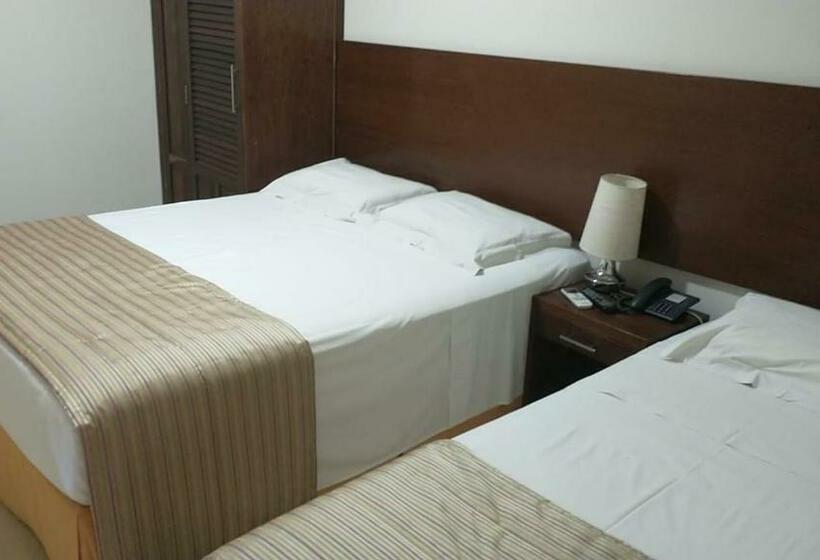 חדר משפחתי, Mara Turismo