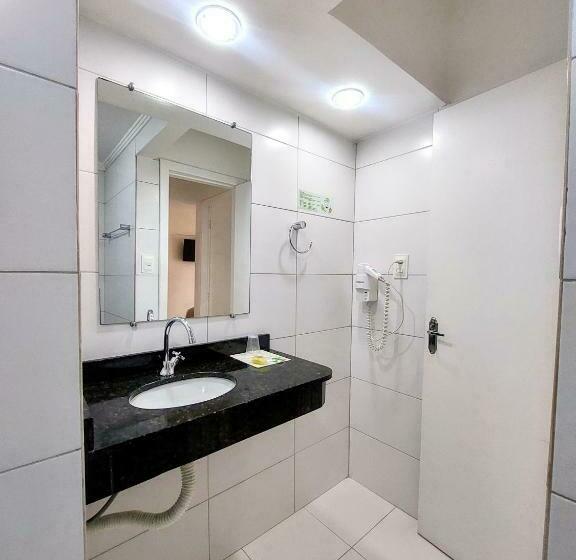 اتاق استاندارد, Praiamar