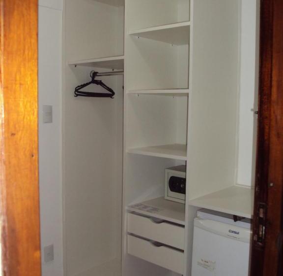 اتاق سوپریور, Praiamar