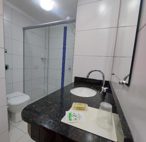 اتاق سوپریور سه تخته, Praiamar