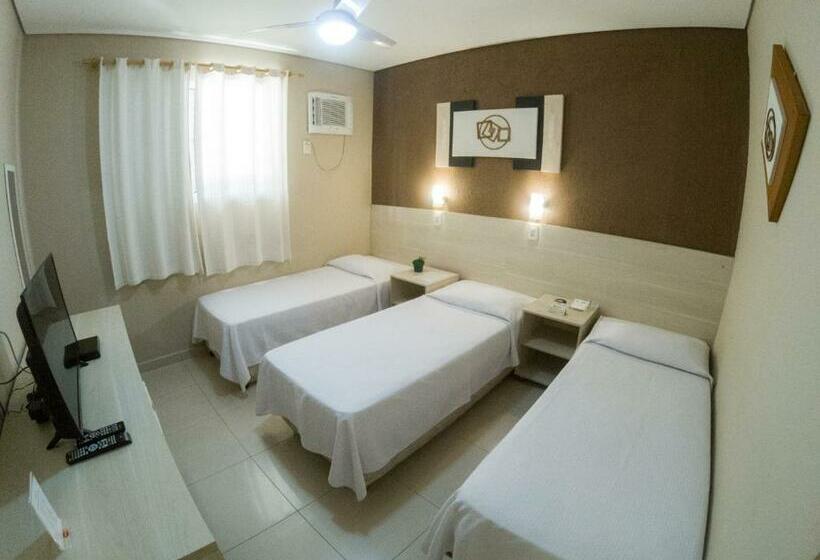 标准三人间, Rio