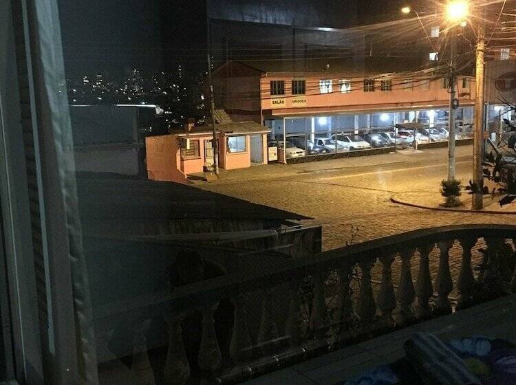 Pat in Cameră Comună, Mammas S Hostel E Pousada