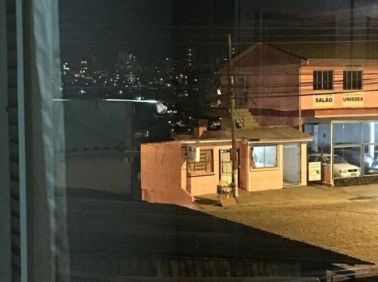 Pat in Cameră Comună, Mammas S Hostel E Pousada