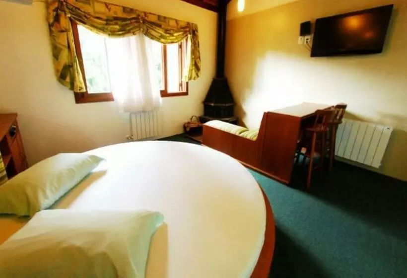 バスタブ付きスーペリアールーム, Motel Tentação