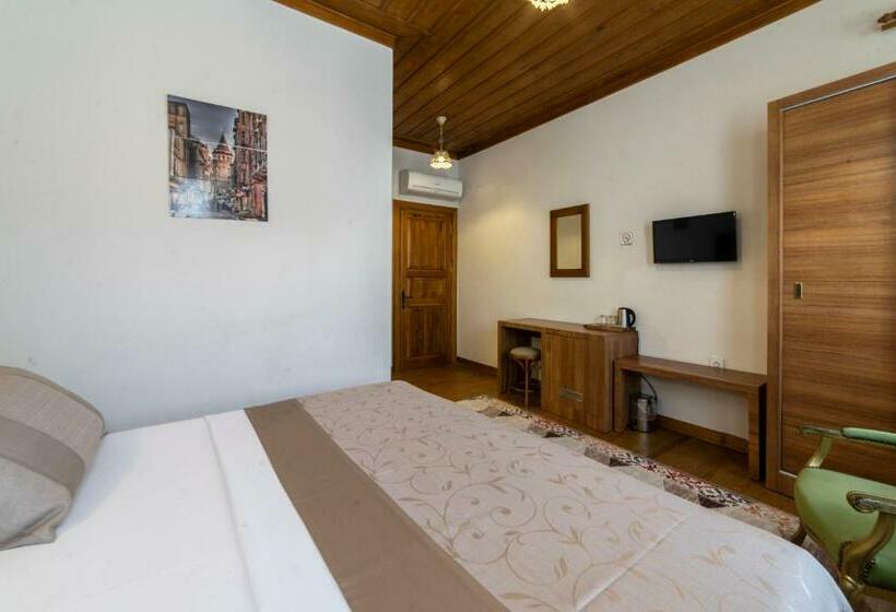 スタンダードルーム, Armistis