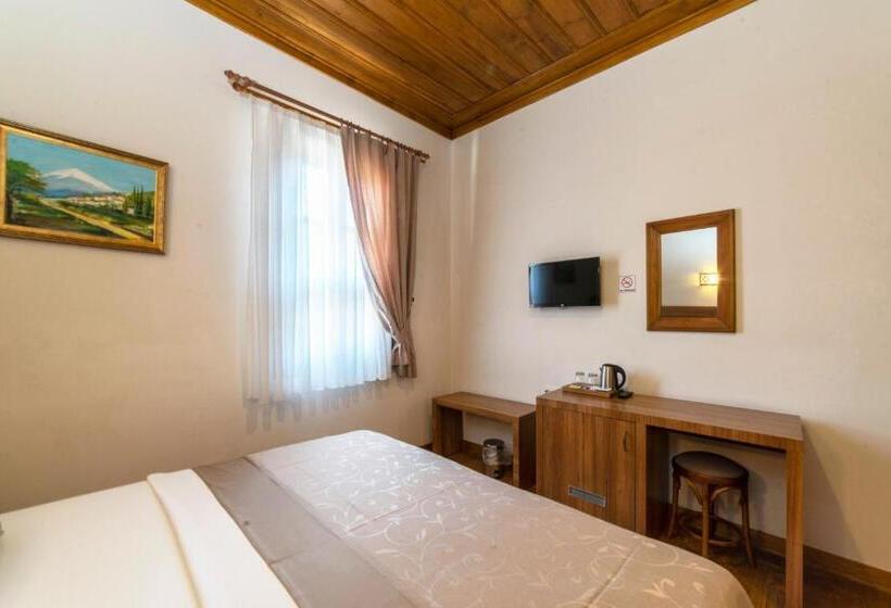 ベーシックルーム, Armistis