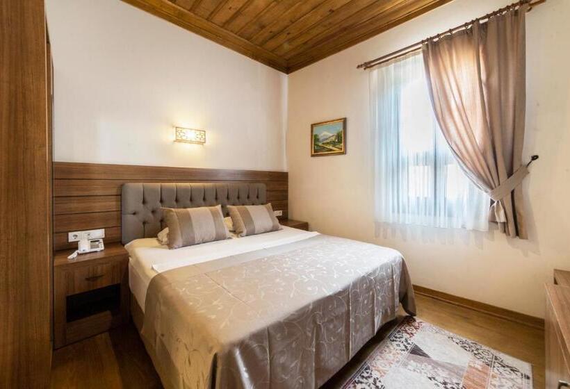 ベーシックルーム, Armistis