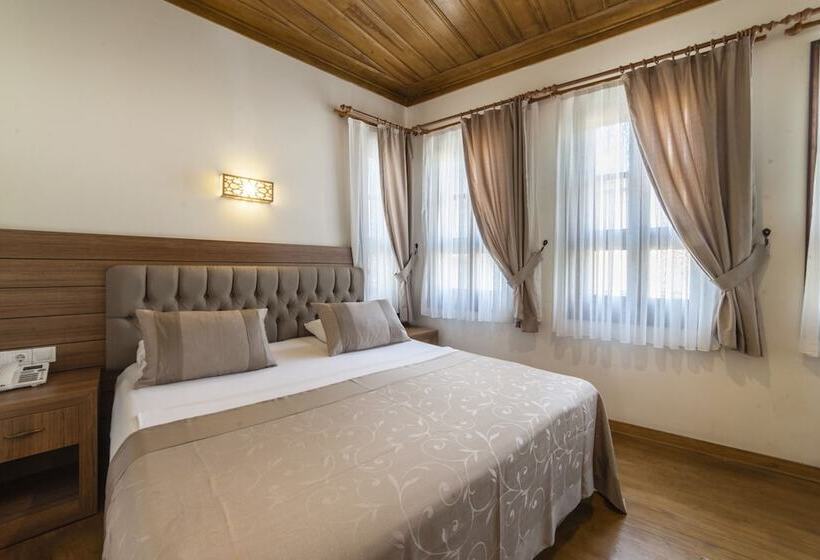 スタンダードルーム, Armistis