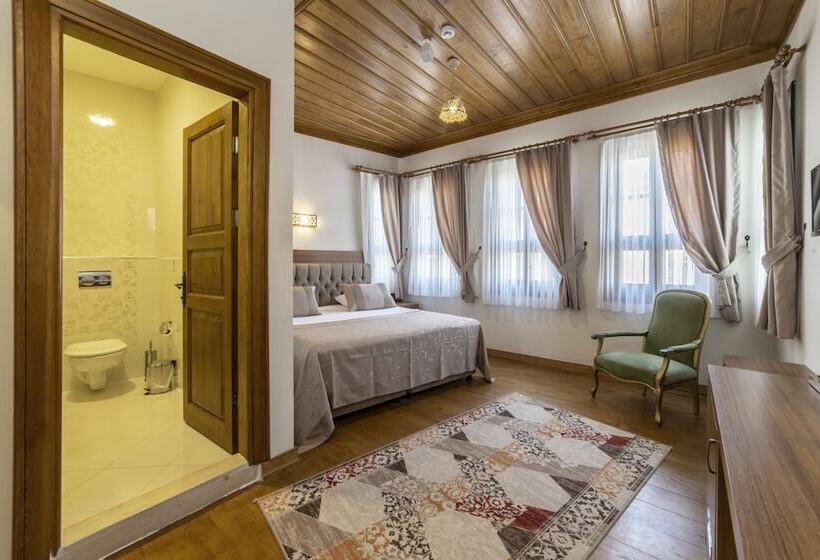 スタンダードルーム, Armistis