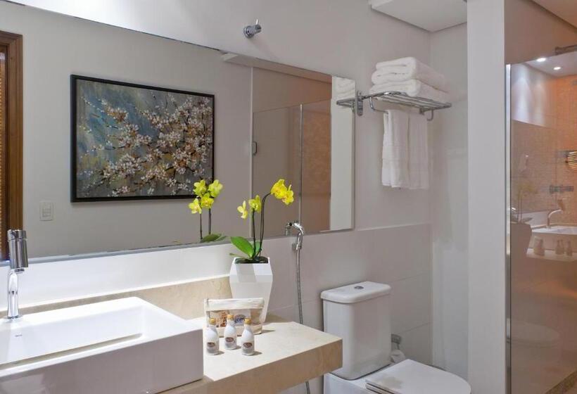 바다 전망 스위트, Abayomi