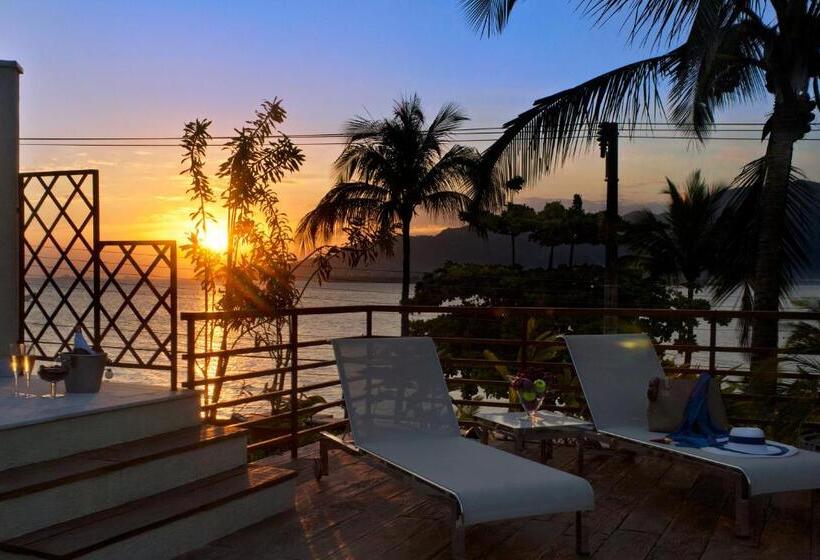 바다 전망 스위트, Abayomi