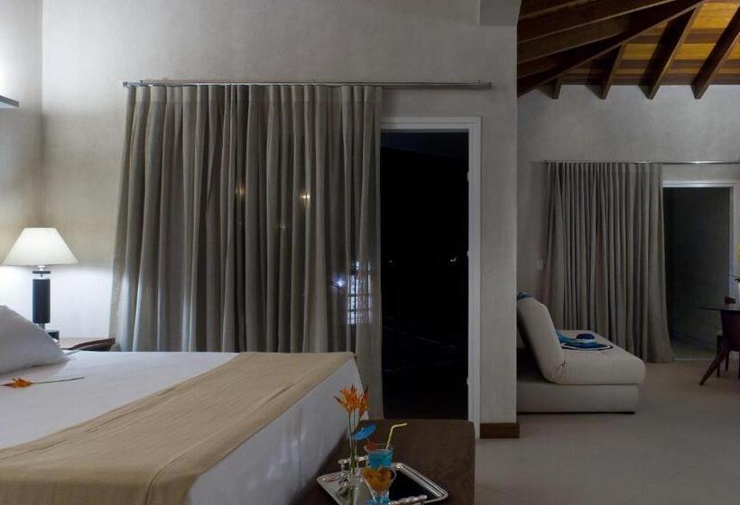 디럭스 테라스 룸 바다 전망, Abayomi