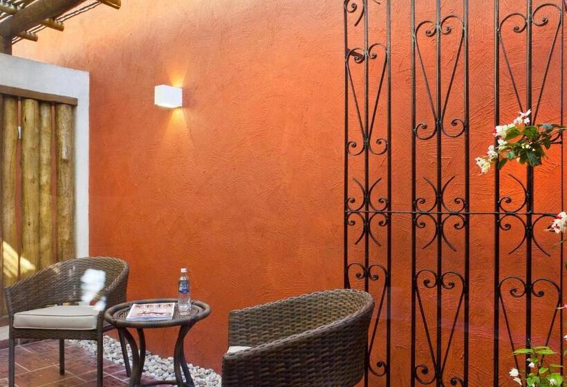 디럭스 룸 가든 전망, Abayomi