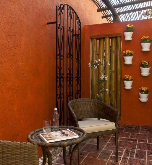 디럭스 룸 가든 전망, Abayomi