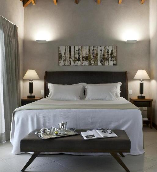 풀장 전망 스위트, Abayomi