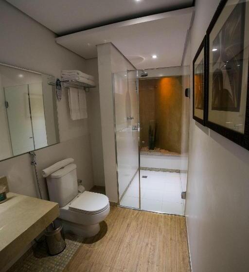 스위트 킹사이즈 침대, Abayomi