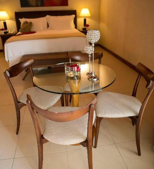 스위트 킹사이즈 침대, Abayomi