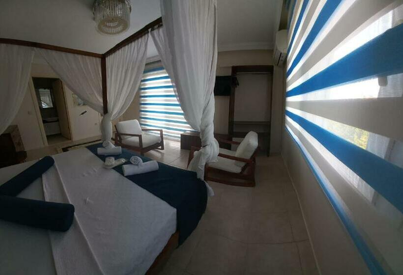 Номер Комфорт Вид на Море, Antonio