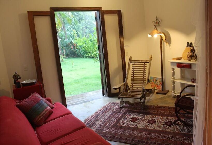 豪华套房, Estalagem Camburi