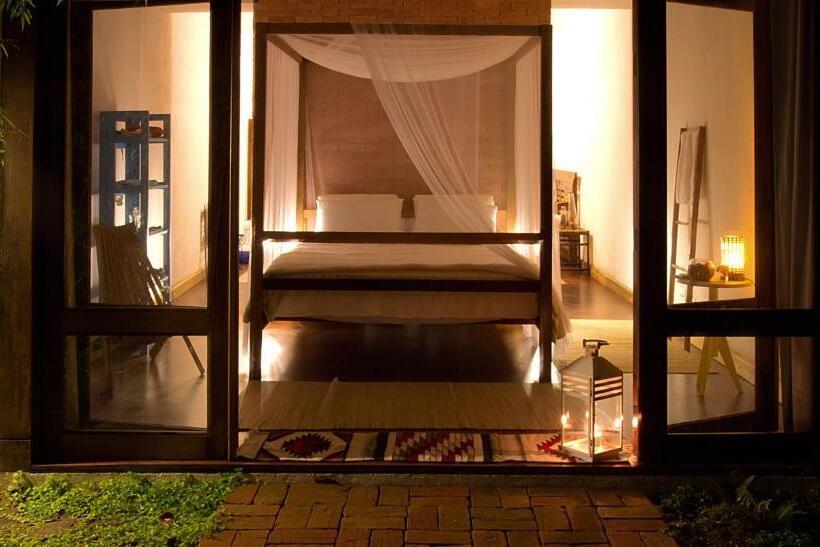 豪华房间, Estalagem Camburi