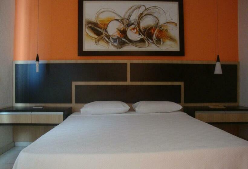 行政单人间, Estrela Palmas