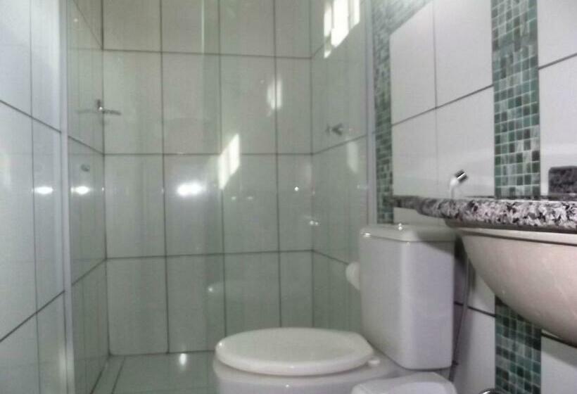 行政单人间, Estrela Palmas