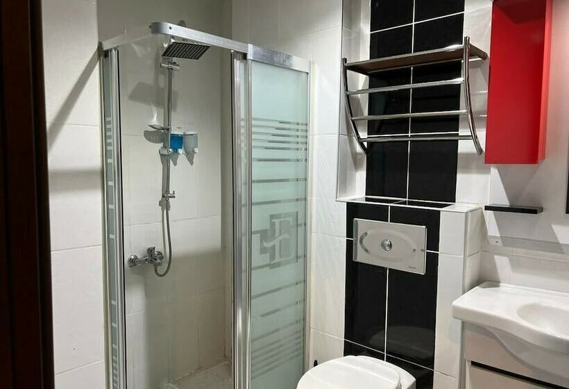 标准间, Grand Ezel