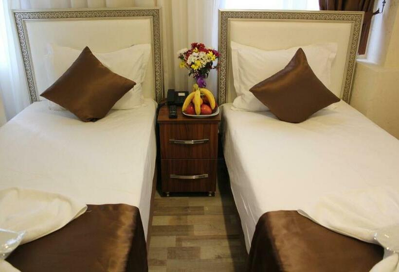 デラックスルーム, Liman