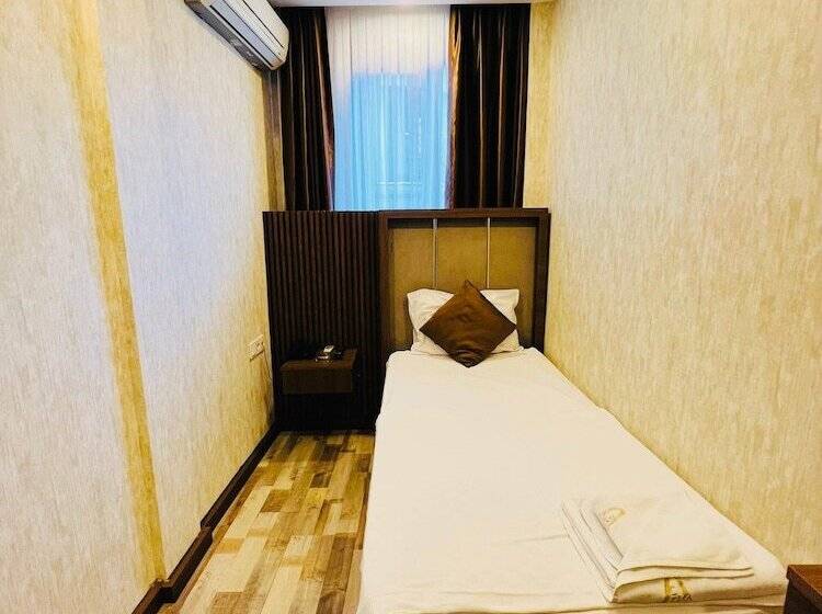 اتاق استاندارد یک نفره, Liman