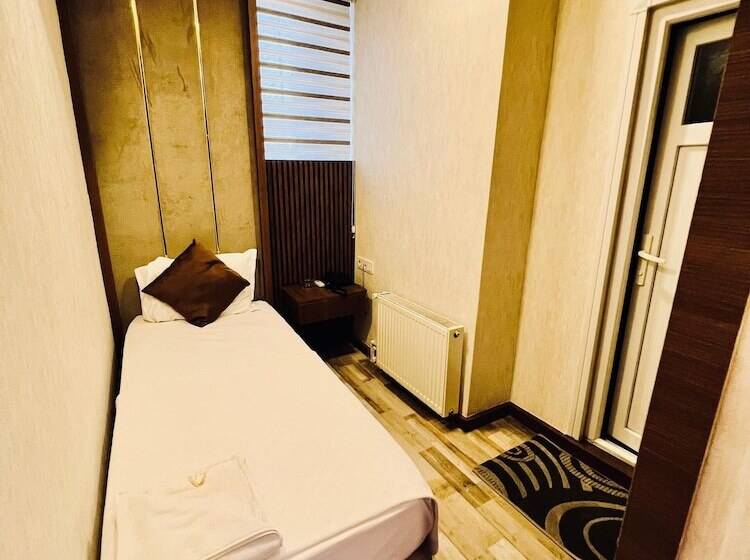 スタンダードシングルルーム, Liman