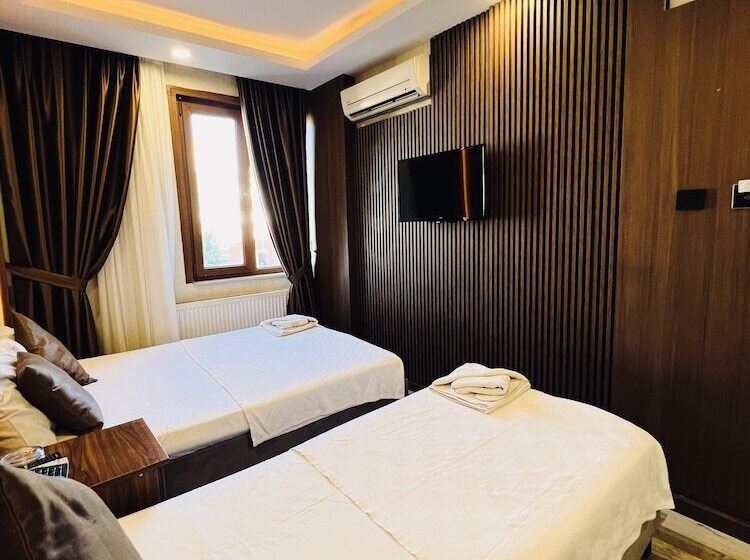 デラックストリプルルーム, Liman