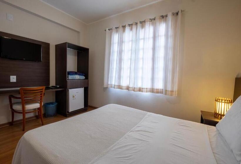 이그제큐티브 스위트, Mount Everest