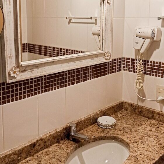 标准间, Rio Penedo