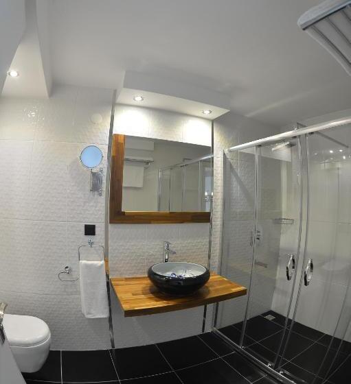 سوئیت با بالکن, Sahin Hotel 2