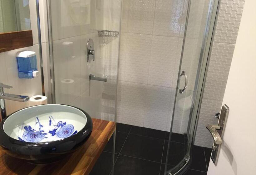 اتاق لوکس, Sahin Hotel 2