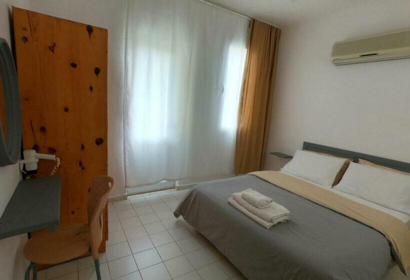 带1个卧室带花园景观的公寓, Sarıhan Apart Otel