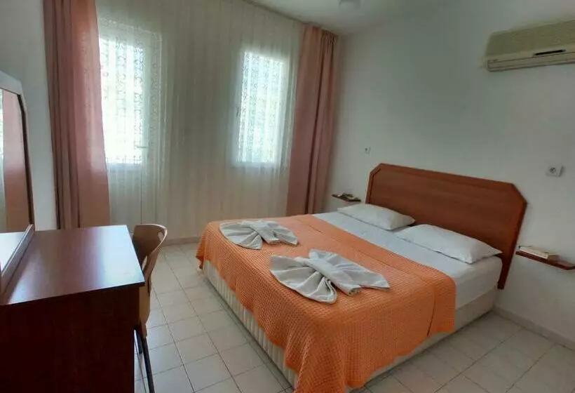 庭の見える1ベッドルームアパートメント, Sarıhan Apart Otel