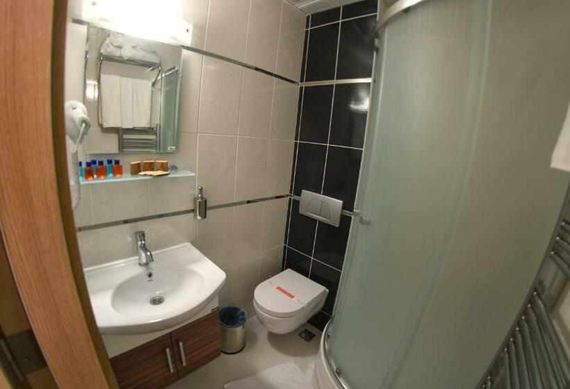 ファミリールーム, Sonerbey Otel