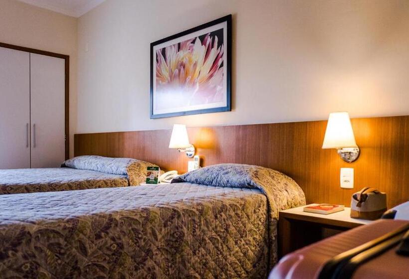 스탠다드 트리플 룸, Vitoria Regia Hotel Bauru