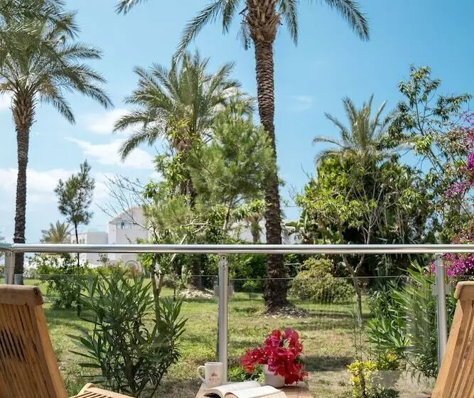 اتاق استاندارد با چشم‌انداز دریا, Arin Resort Bodrum