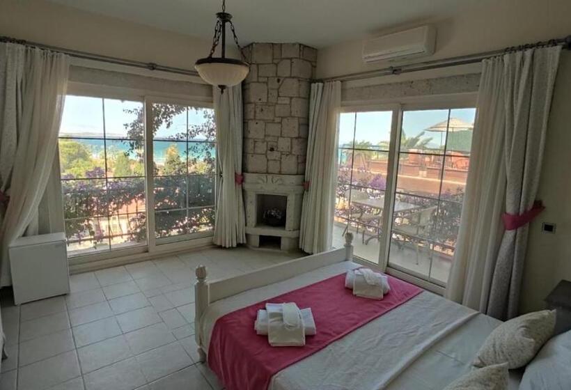 스탠다드 발코니 룸 바다 전망, Dolina Boutique