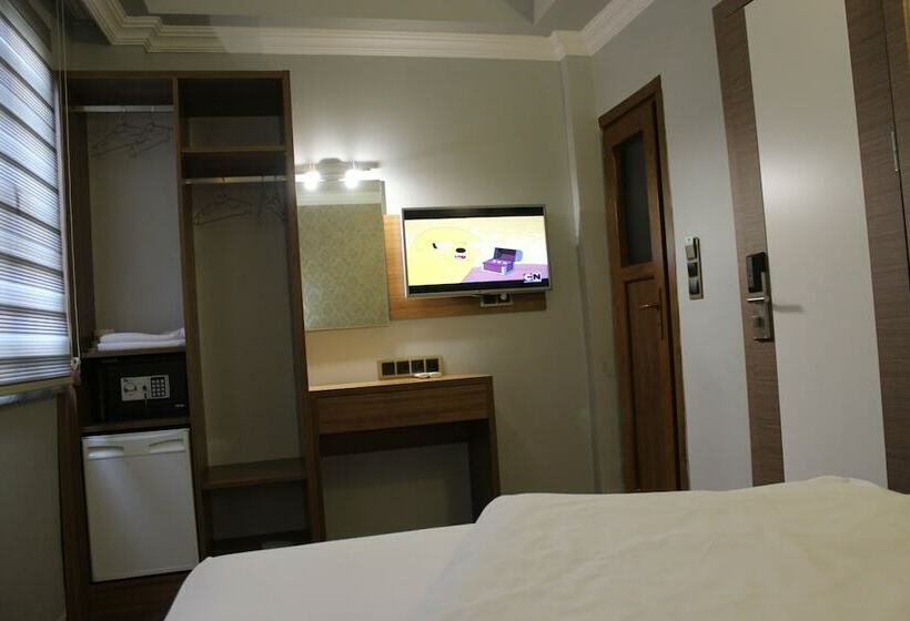 اتاق استاندارد, Nur