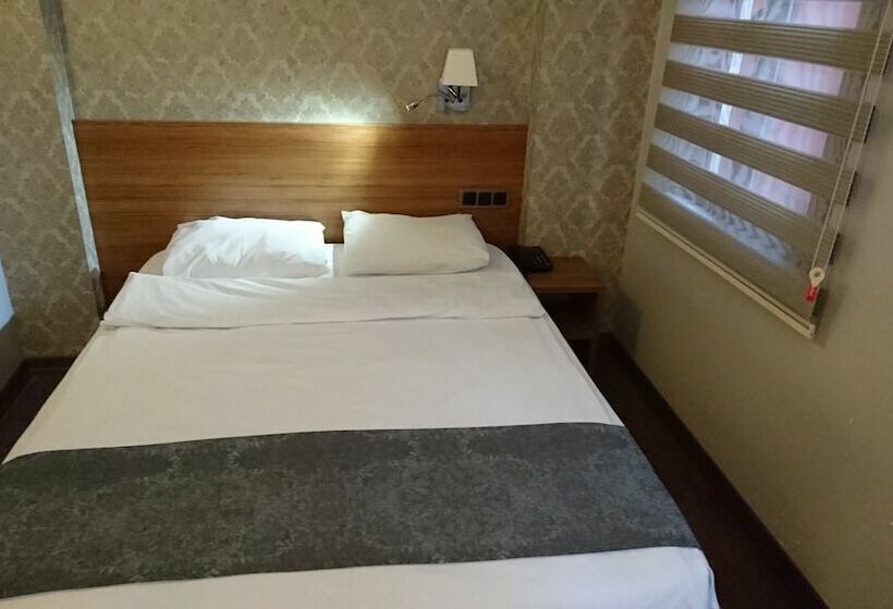 اتاق استاندارد, Nur