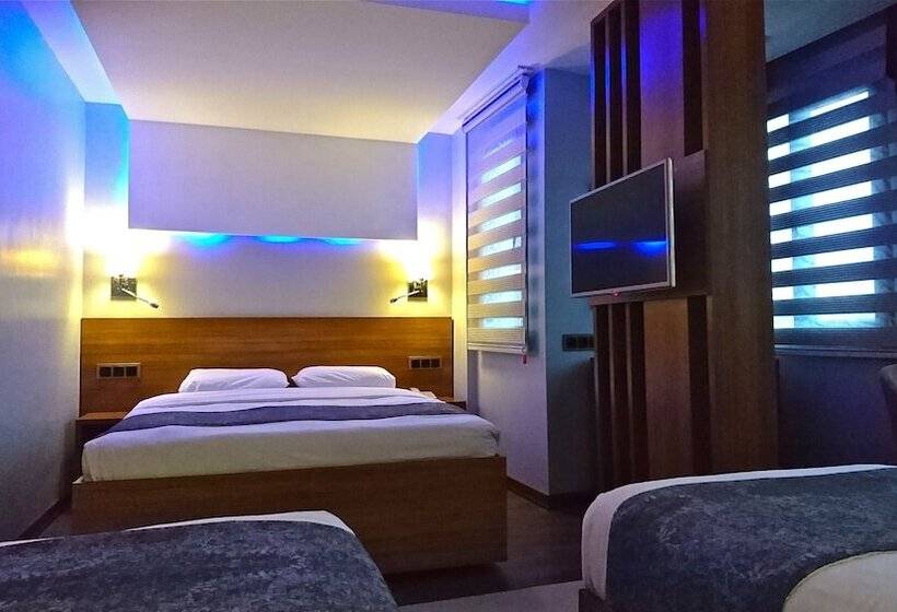 اتاق استاندارد چهار تخته, Nur