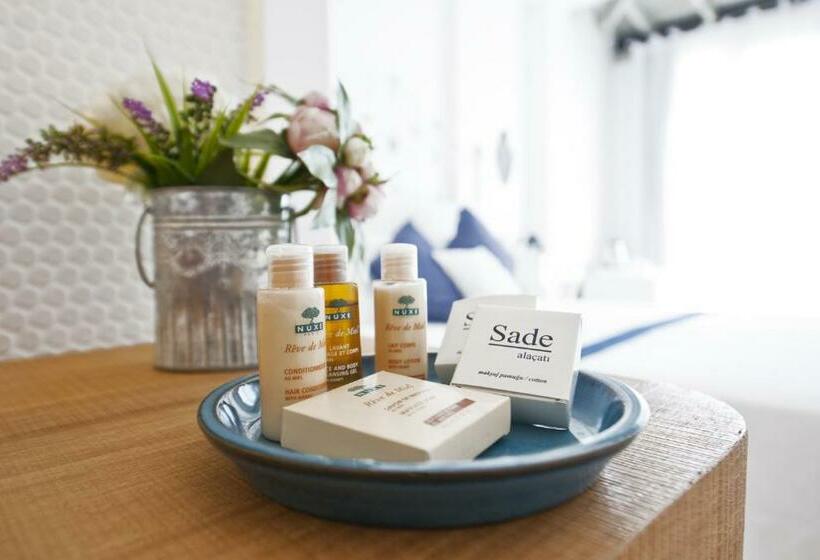 اتاق استاندارد, Sade Alacati