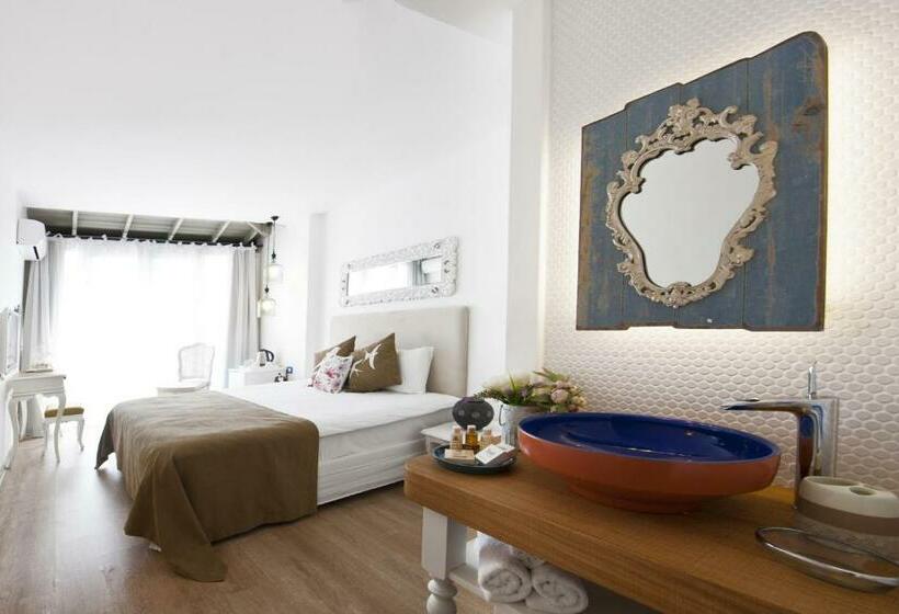 اتاق استاندارد, Sade Alacati