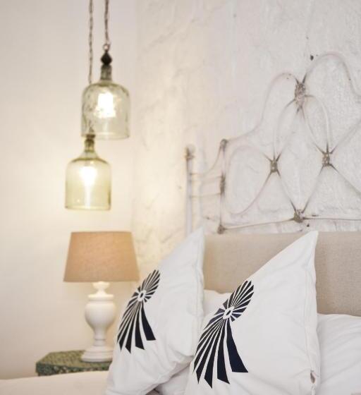 اتاق استاندارد, Sade Alacati