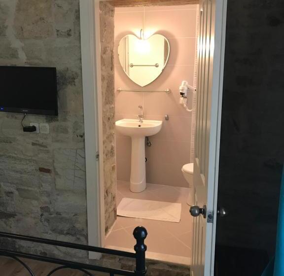 Standardrum, Foca Antik